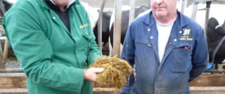farmers inspecting straw - credit Global Academy of Agriculture and Food Security