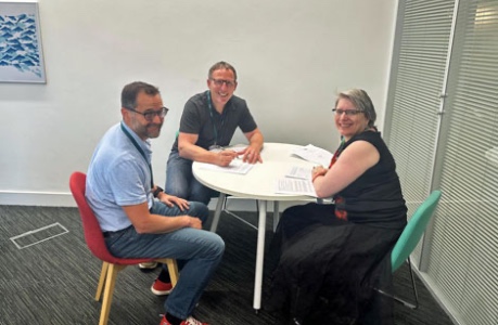 Roslin Technologies signing lease at Roslin Innovation Centre with Director of Innovation