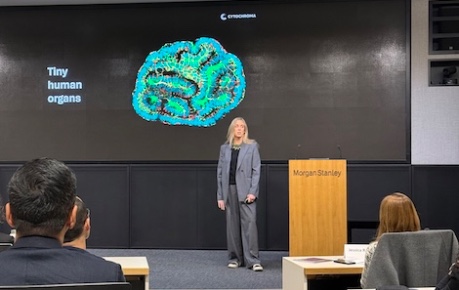 Dr Kate Cameron, Cytochroma on stage at Morgan Stanley Inclusive & Sustainable Ventures Showcase & Demo Day